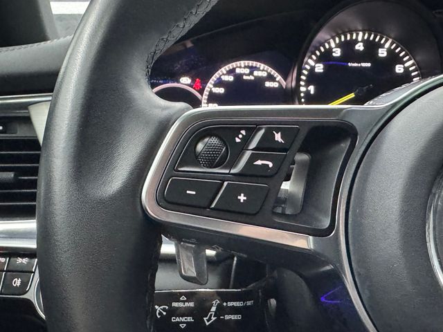 PORSCHE Panamera 4 EHybrid Sport Turismo-17